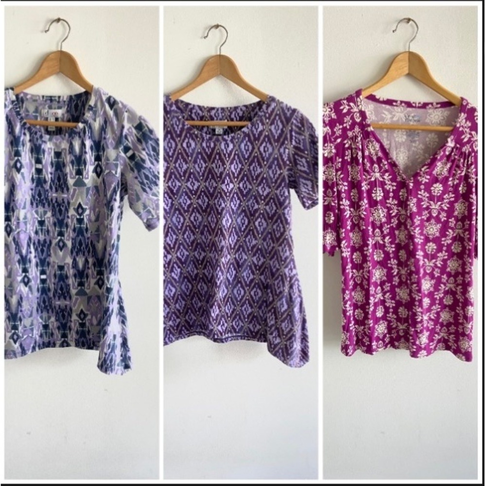 Lot of 3 Women Purple Printed Tops XS‎ Croft & Barrow Denim & Co Floral Ikat Gem